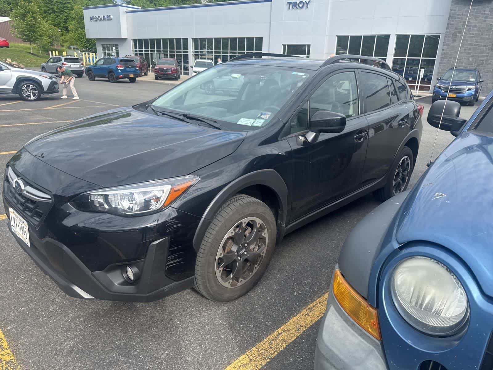 2022 Subaru Crosstrek Premium 6MT's photo
