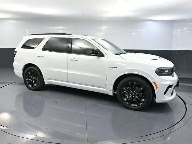 Certified Used 2024 White/off-white Dodge R/T Premium image 4