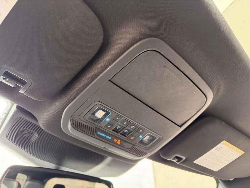 Used 2022 Black Ford ST-Line image 31