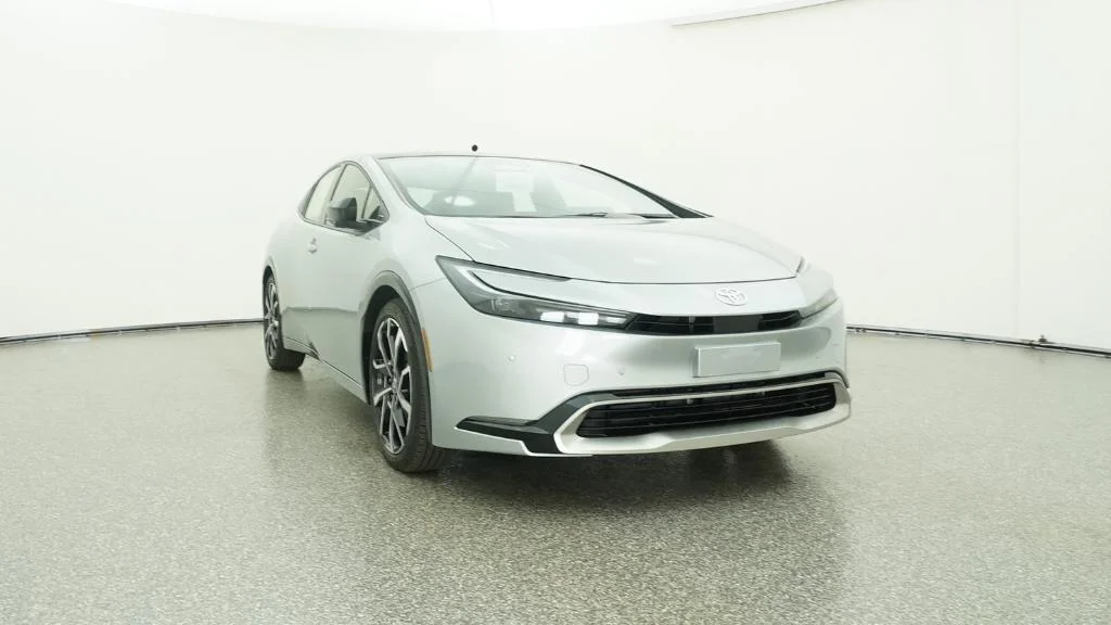 New 2026 Cutting Edge Toyota XSE image 12