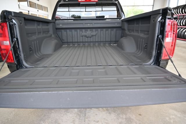 2022 Chevrolet Colorado Z71 - Photo 8