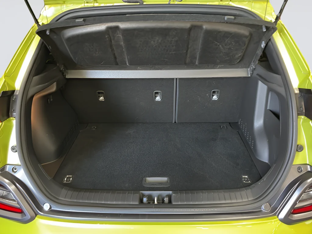 Used 2018 Green Hyundai Limited image 41
