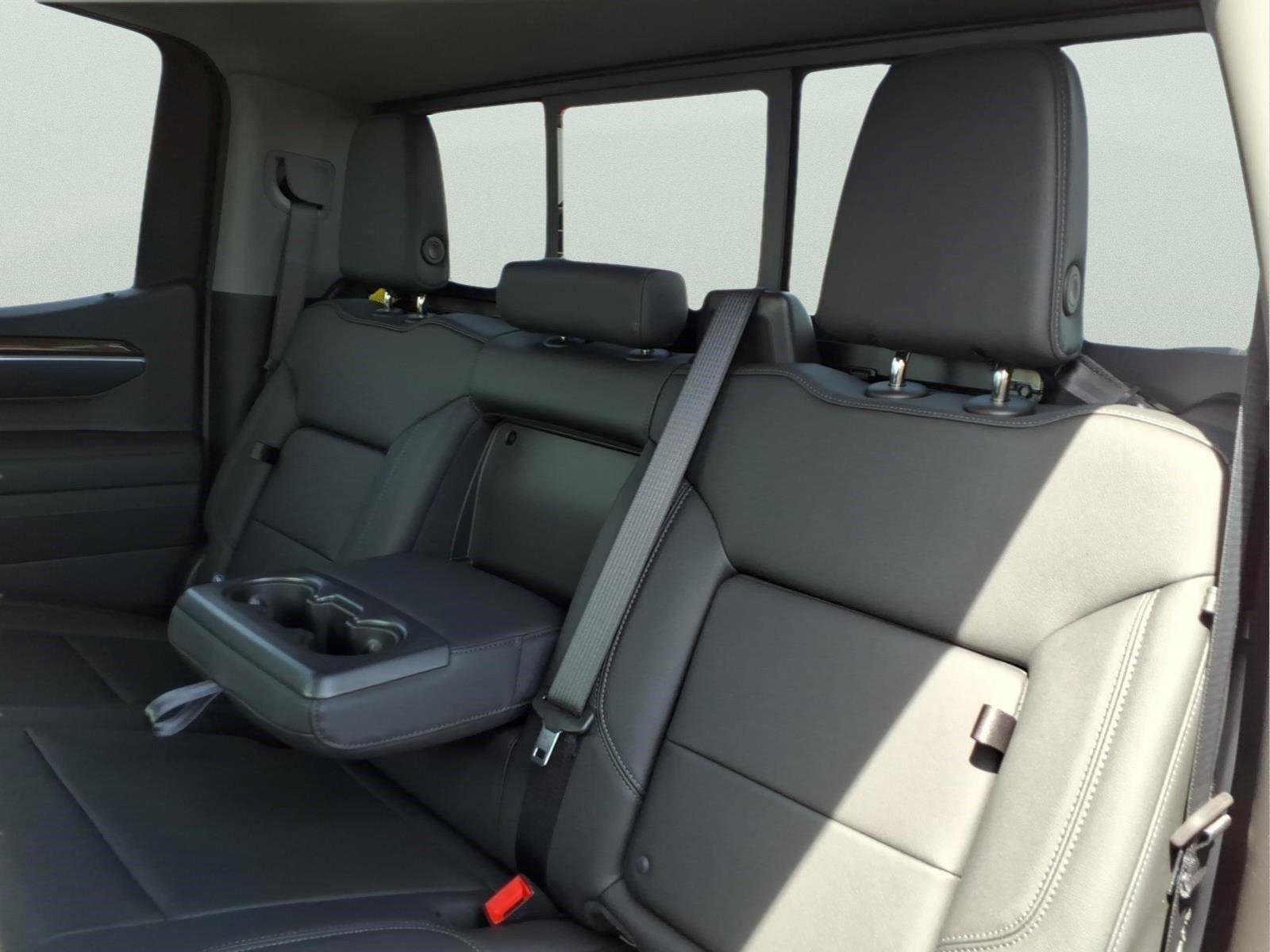 2026 Chevrolet Silverado 1500 RST - Photo 11