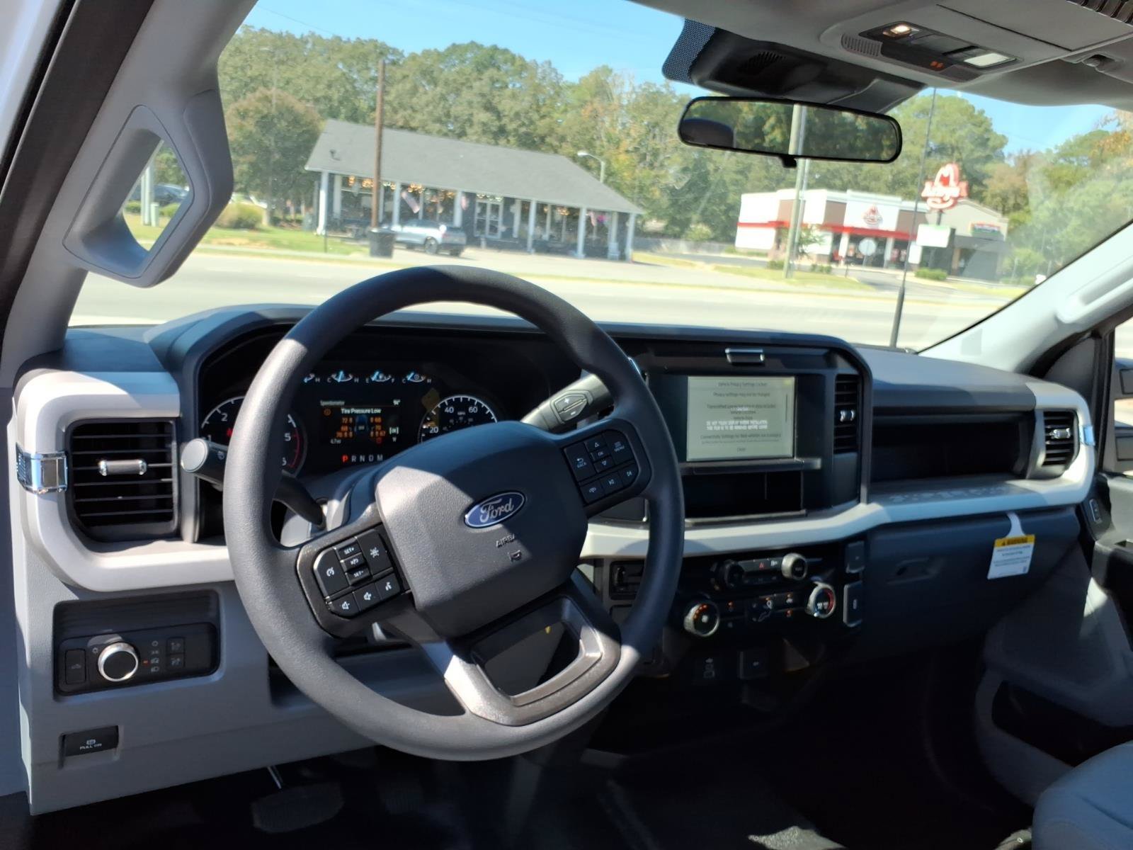 New 2027 Oxford White Ford F-550® XL image 12