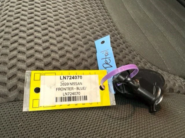 Used 2020 Blue Nissan SV image 37