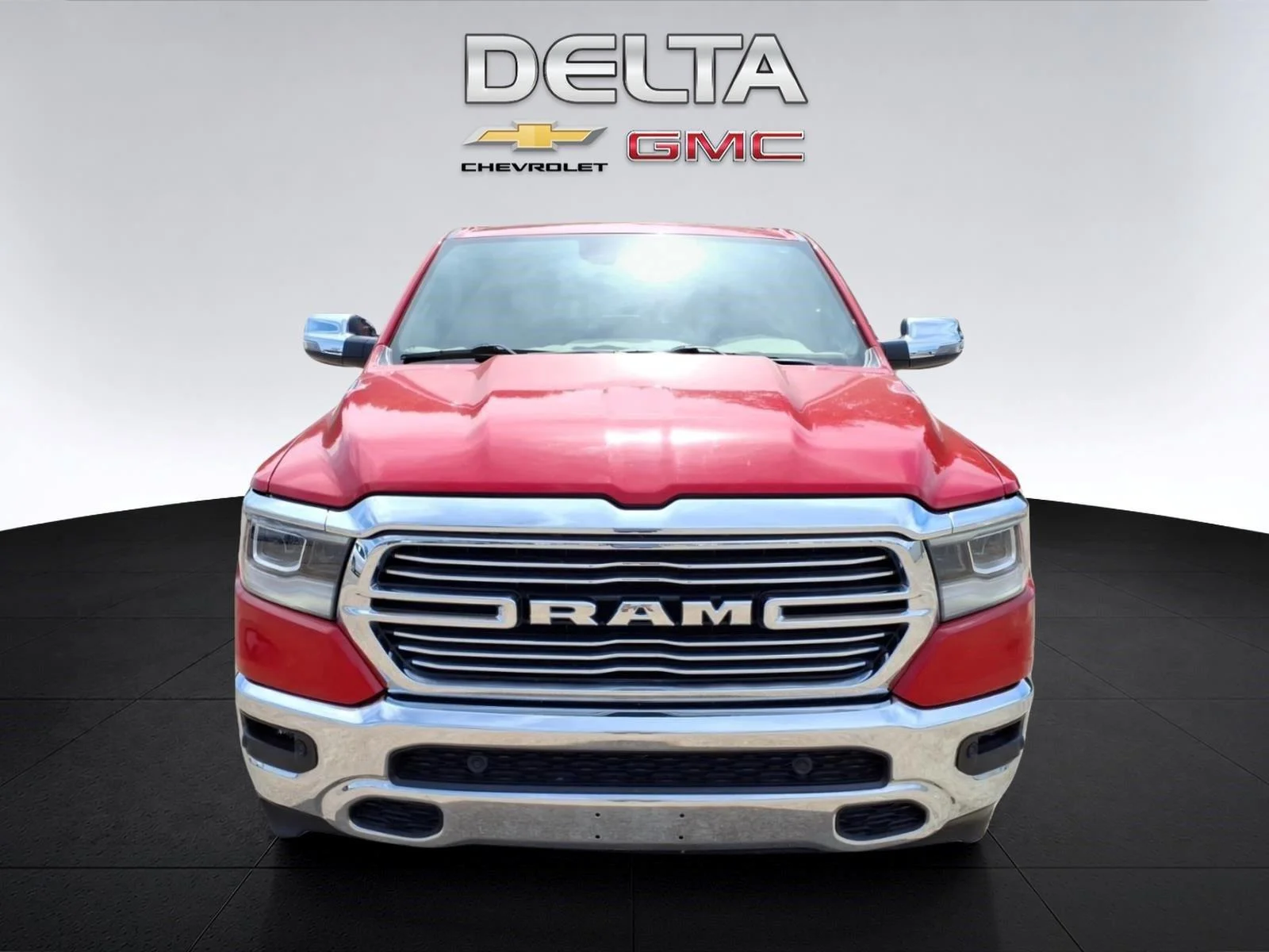 Used 2024  Ram Laramie image 8