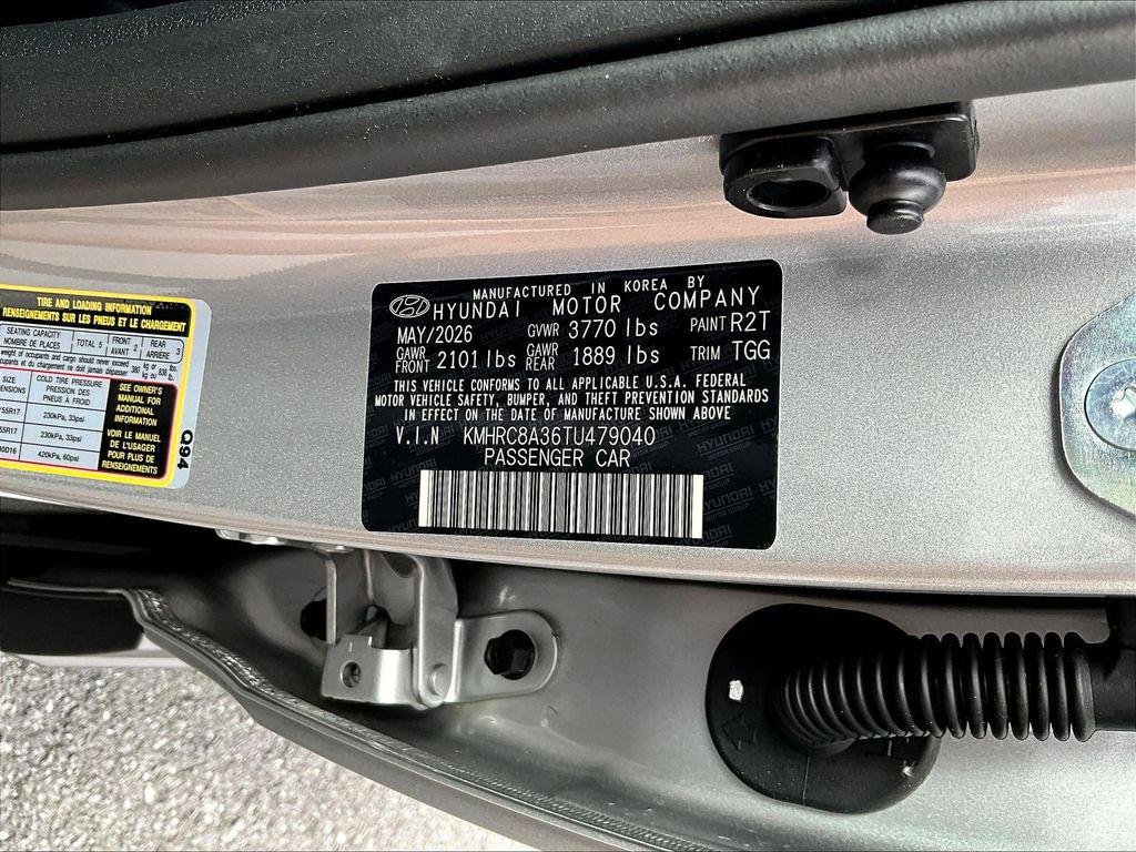 New 2026 Silver Hyundai SEL image 17