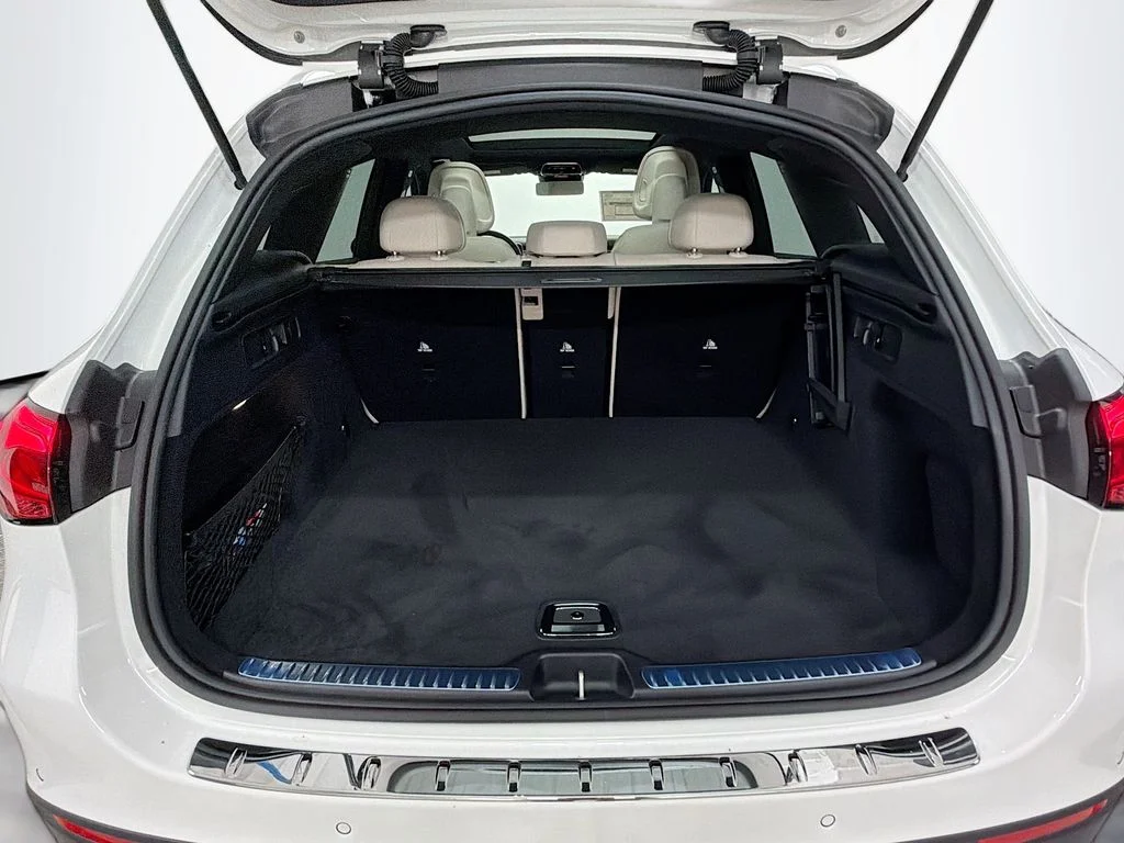New 2026  Mercedes-Benz GLC 300 image 26