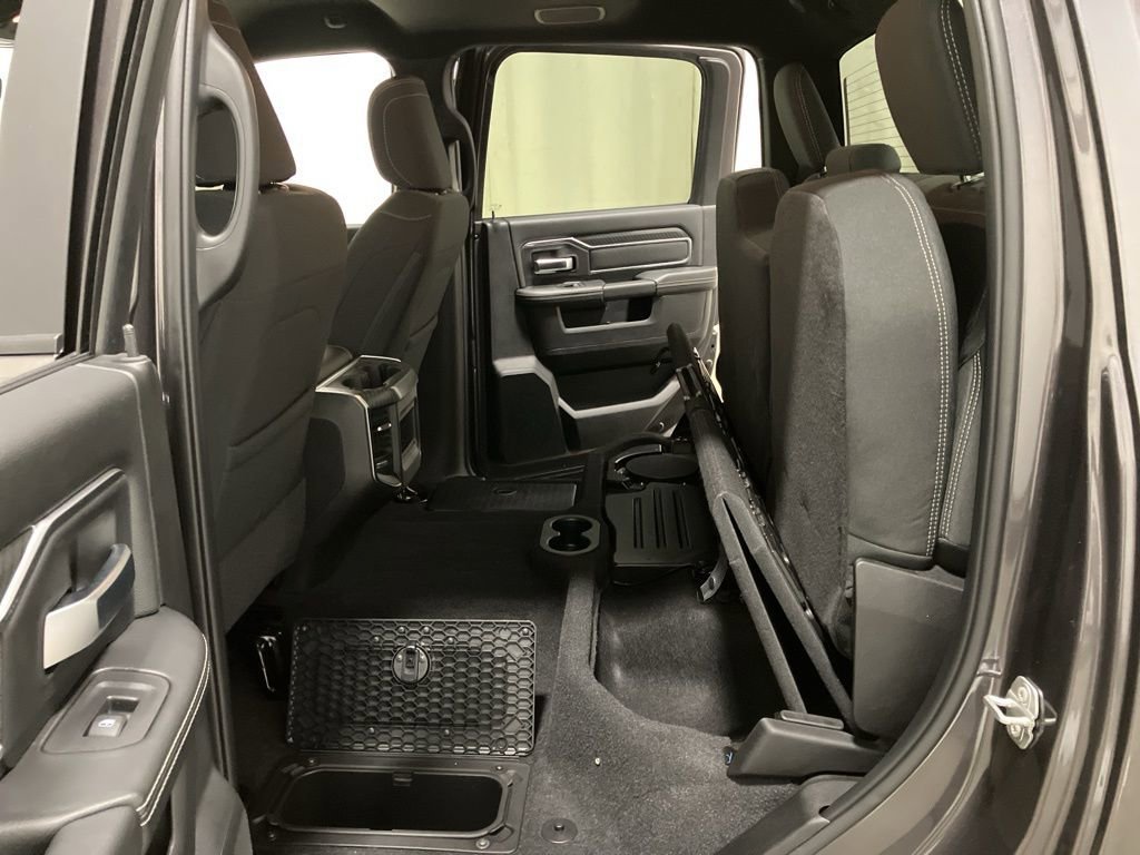 2025 RAM 2500 Big Horn - Photo 13