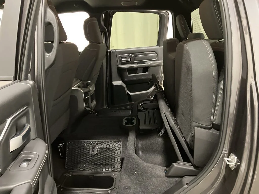 2025 RAM 2500 Big Horn - Photo 13