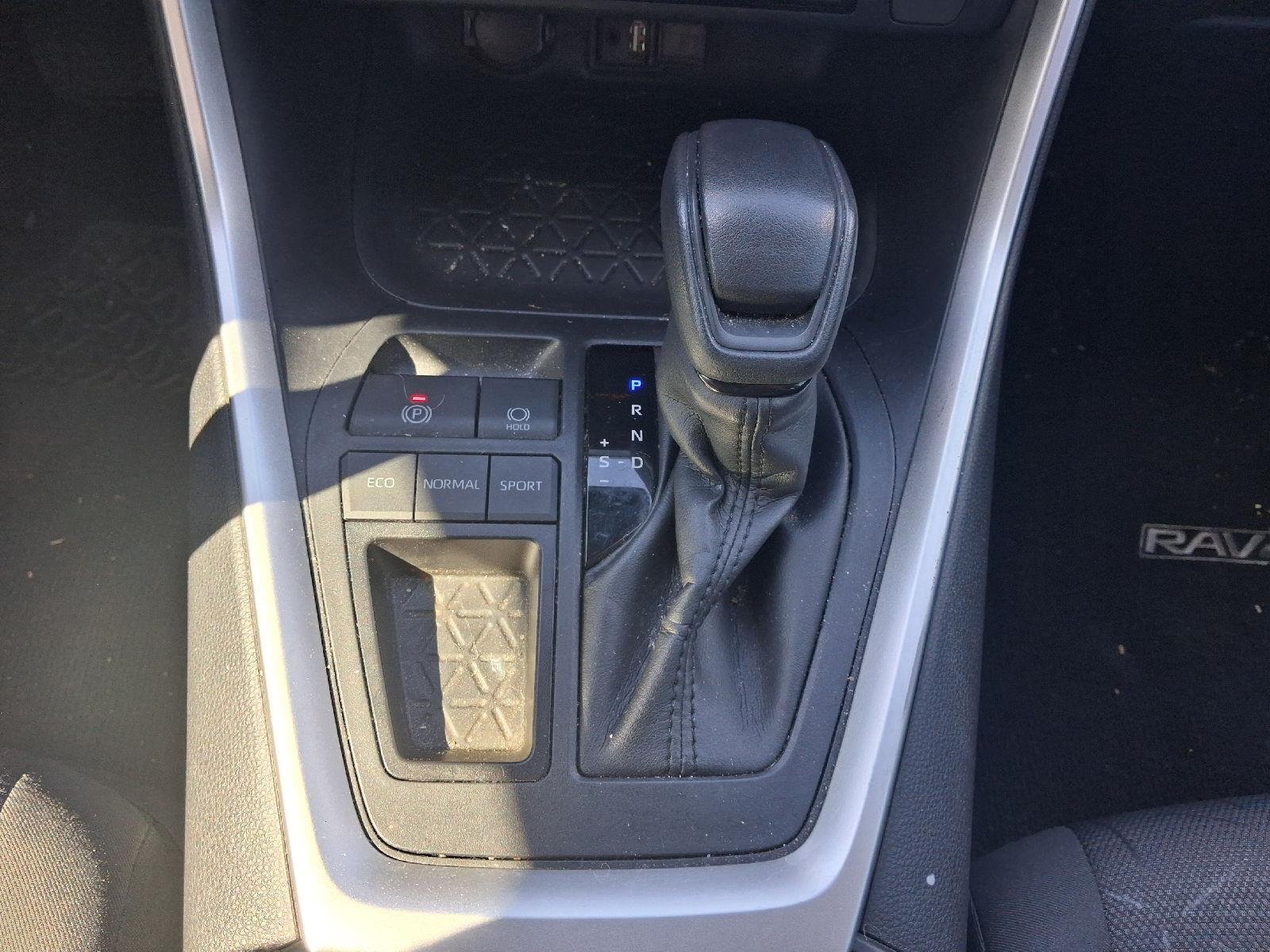Used 2019 Magnetic Gray Metallic Toyota XLE image 33