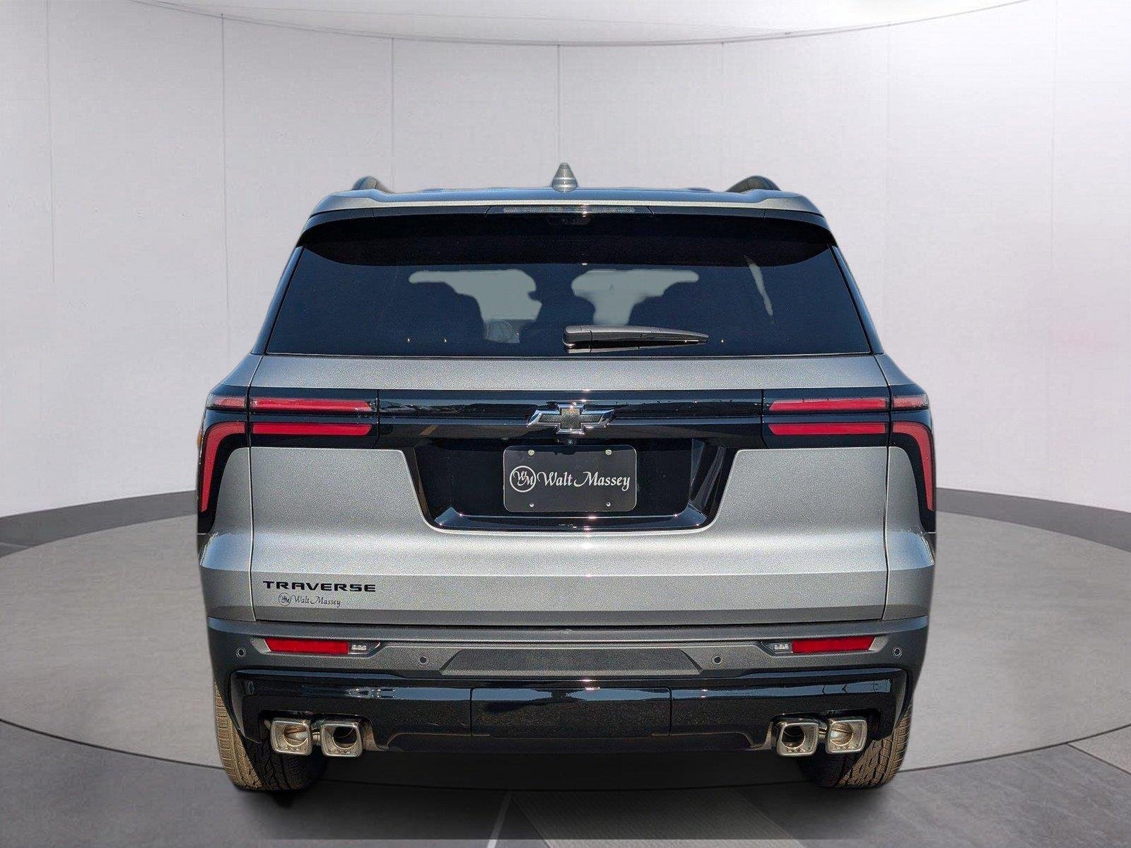 2027 Chevrolet Traverse LT - Photo 6