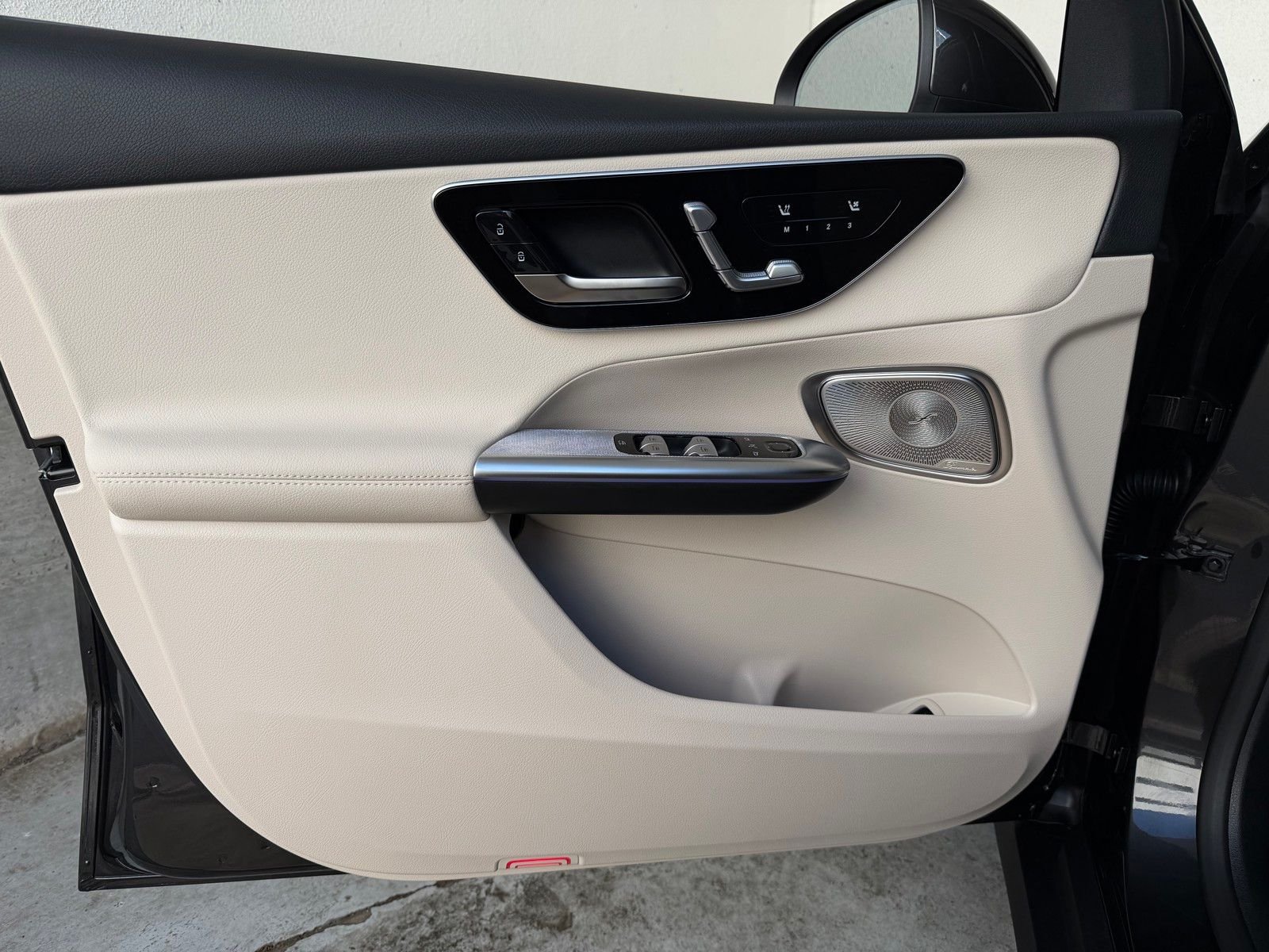 Certified Used 2026 Gray Mercedes-Benz GLC 300 image 19