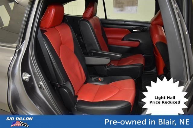 Used 2021 Magnetic Gray Metallic Toyota XSE image 10