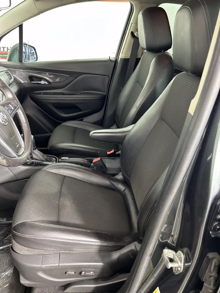 Used 2018 Gray Buick Preferred image 11