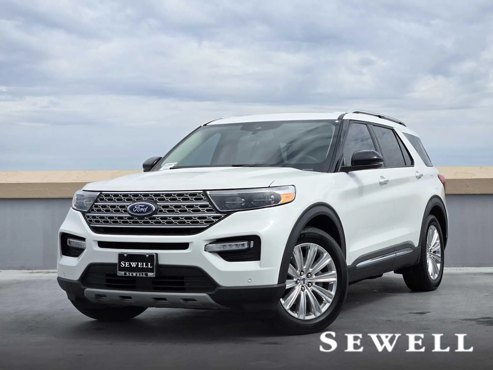 2023 Ford Explorer Limited High Package RWD's photo