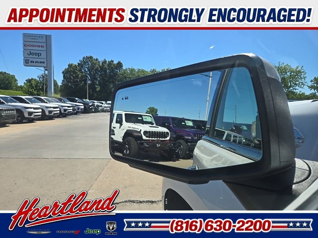 Used 2019 Beige Chevrolet High Country image 41