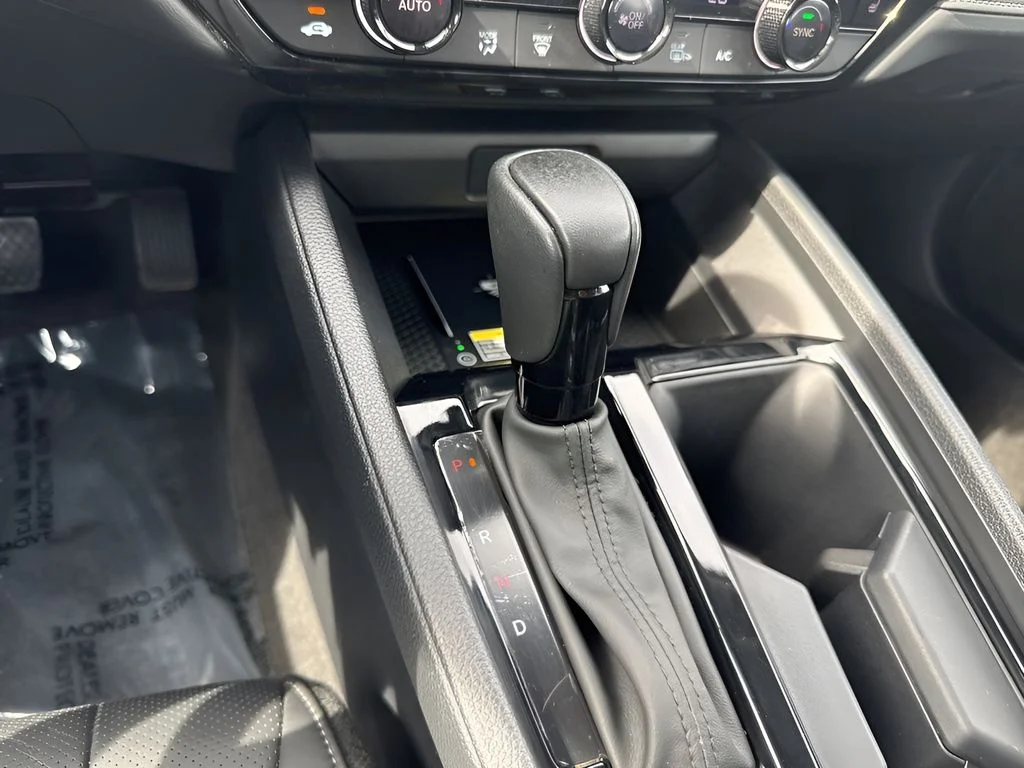 Used 2025 Gray Honda EX-L image 18
