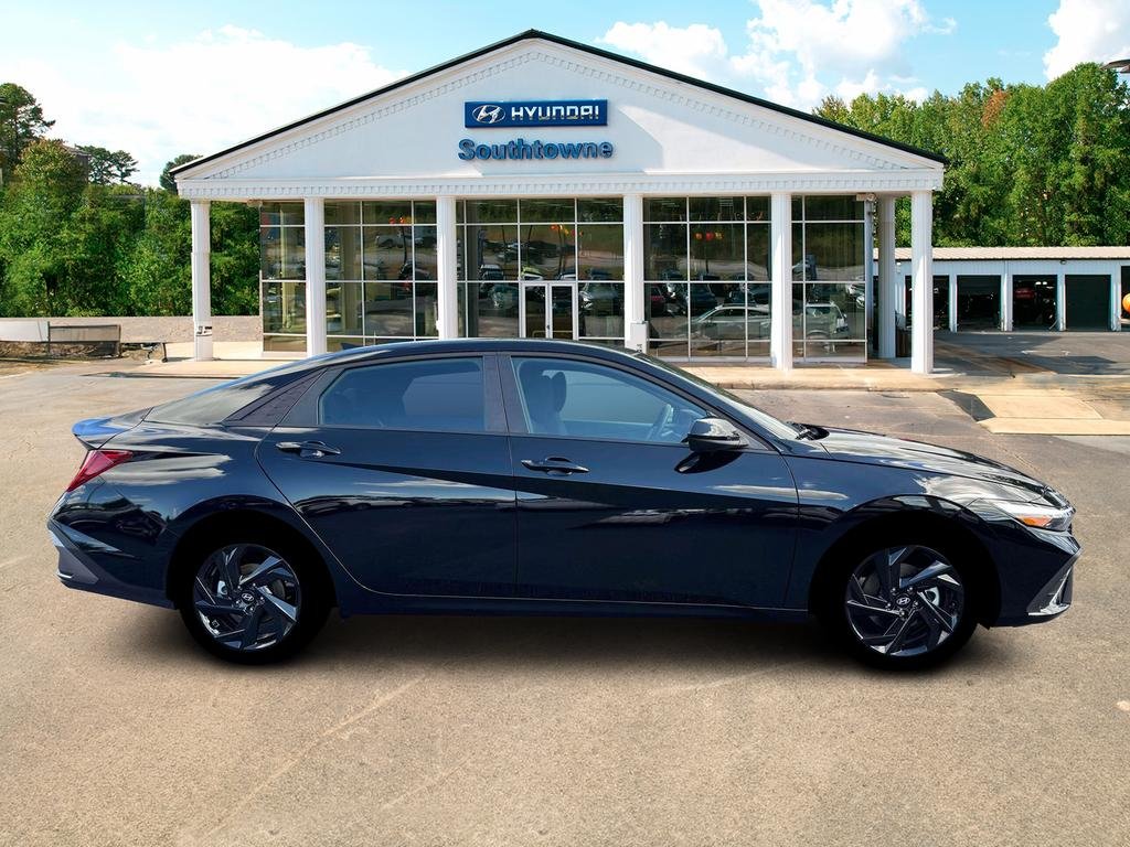 New 2026 Black Hyundai Blue image 9