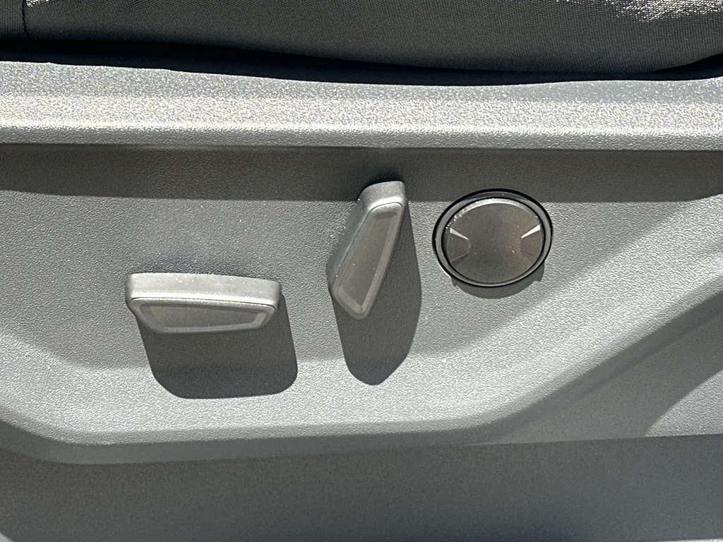 New 2025 Space Silver Metallic Ford Active image 23