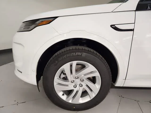 Used 2025 Fuji White Land Rover S image 11