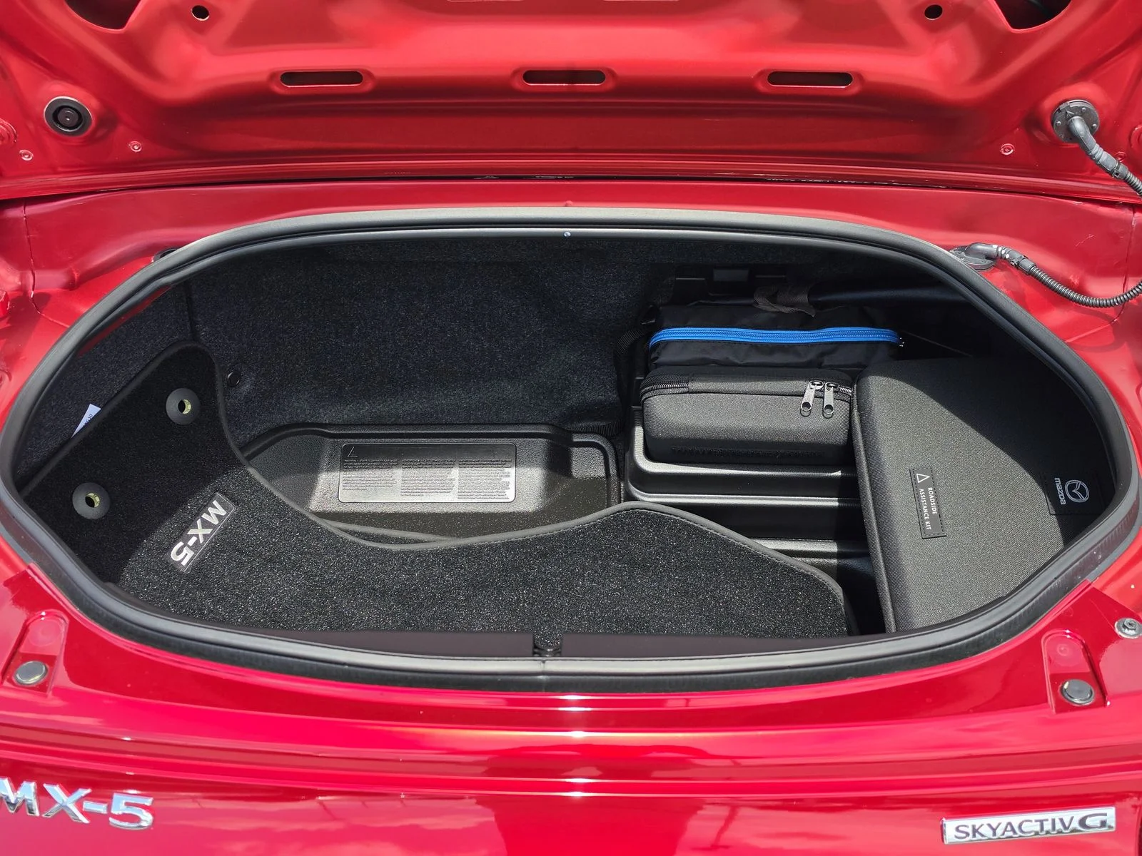 Used 2025 Red Mazda Grand Touring image 13