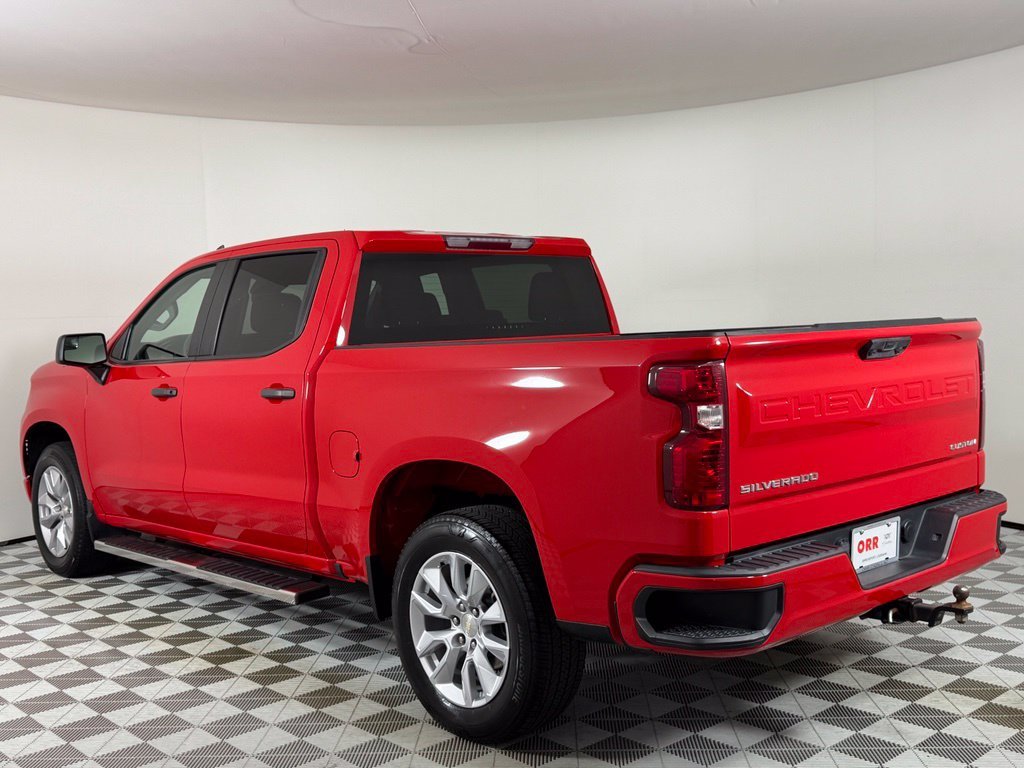 Used 2023 Radiant Red Tintcoat Chevrolet Custom image 6