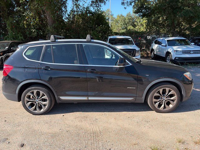 Used 2017 Black BMW xDrive28i image 4