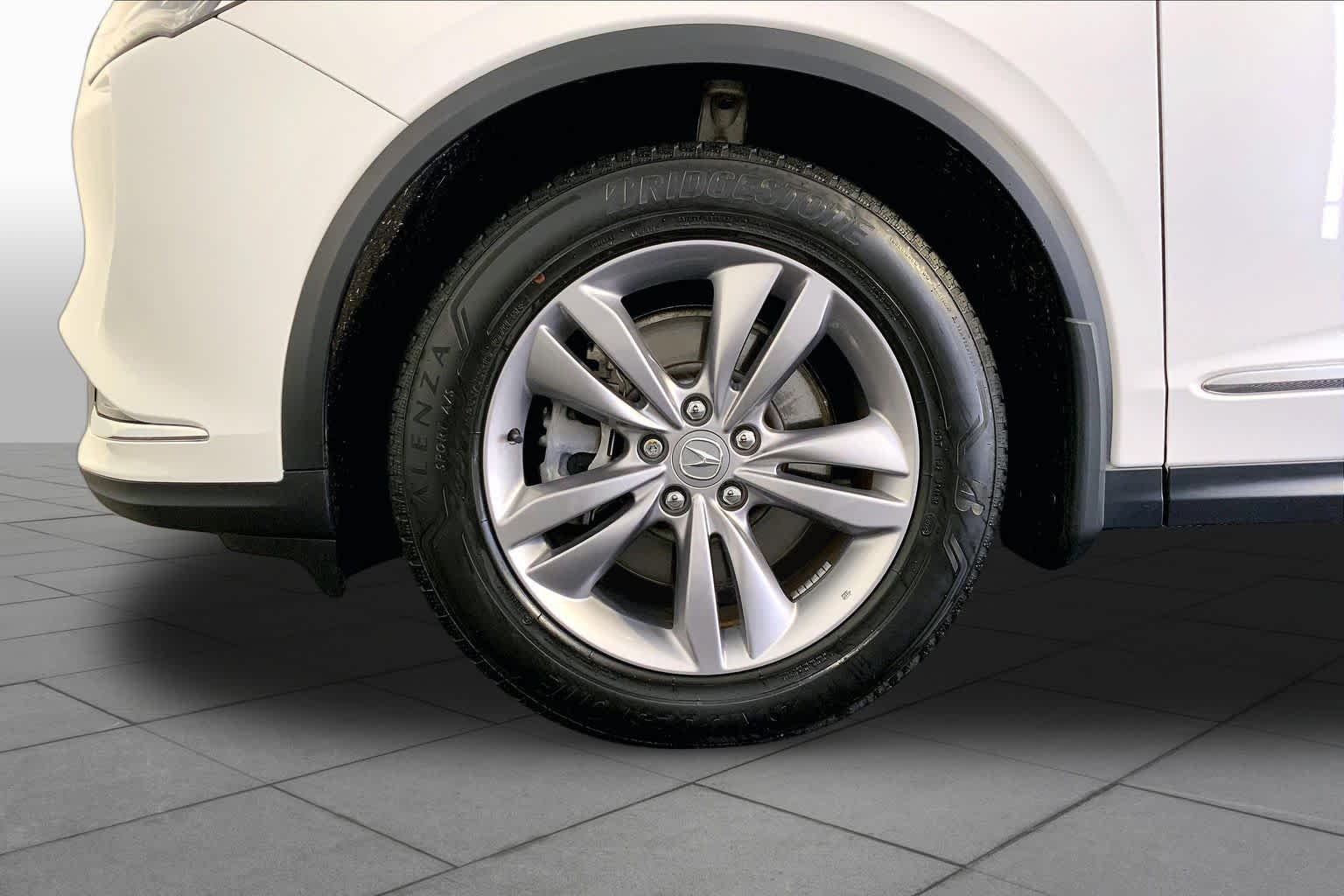 Certified Used 2024 Platinum White Pearl Acura BASE image 11
