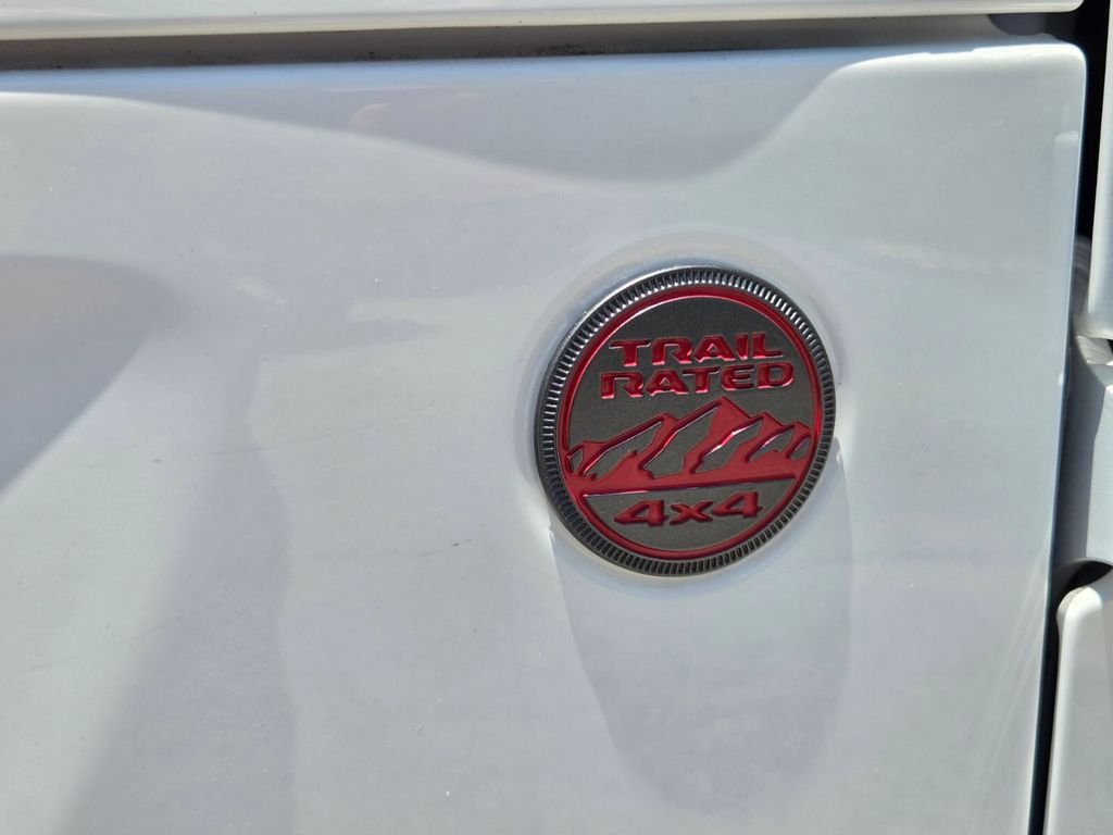 Used 2024 White Jeep Rubicon image 12