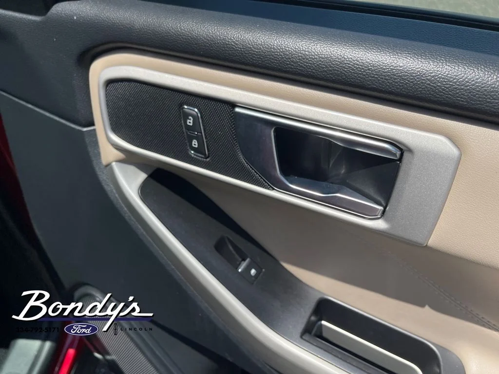 Used 2021 Red Metallic Ford XLT image 19