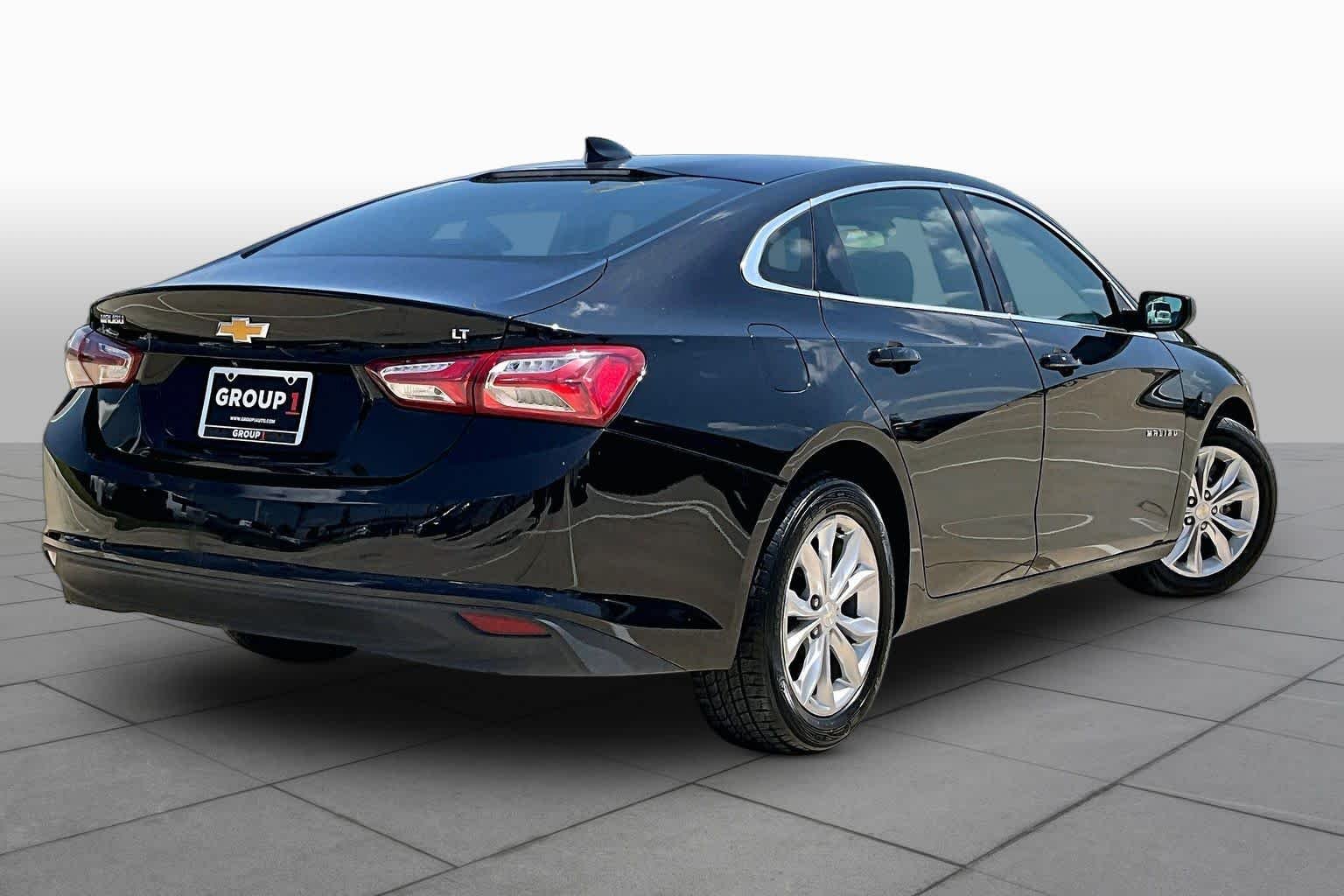 Used 2021 Mosaic Black Metallic Chevrolet LT image 12