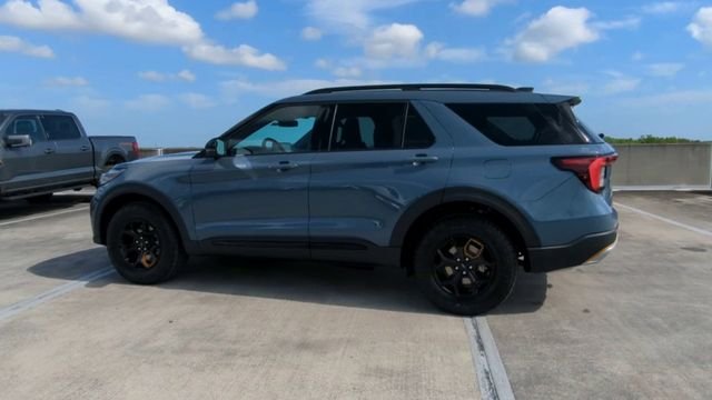 New 2026 Vapor Blue Metallic Ford Tremor® image 86
