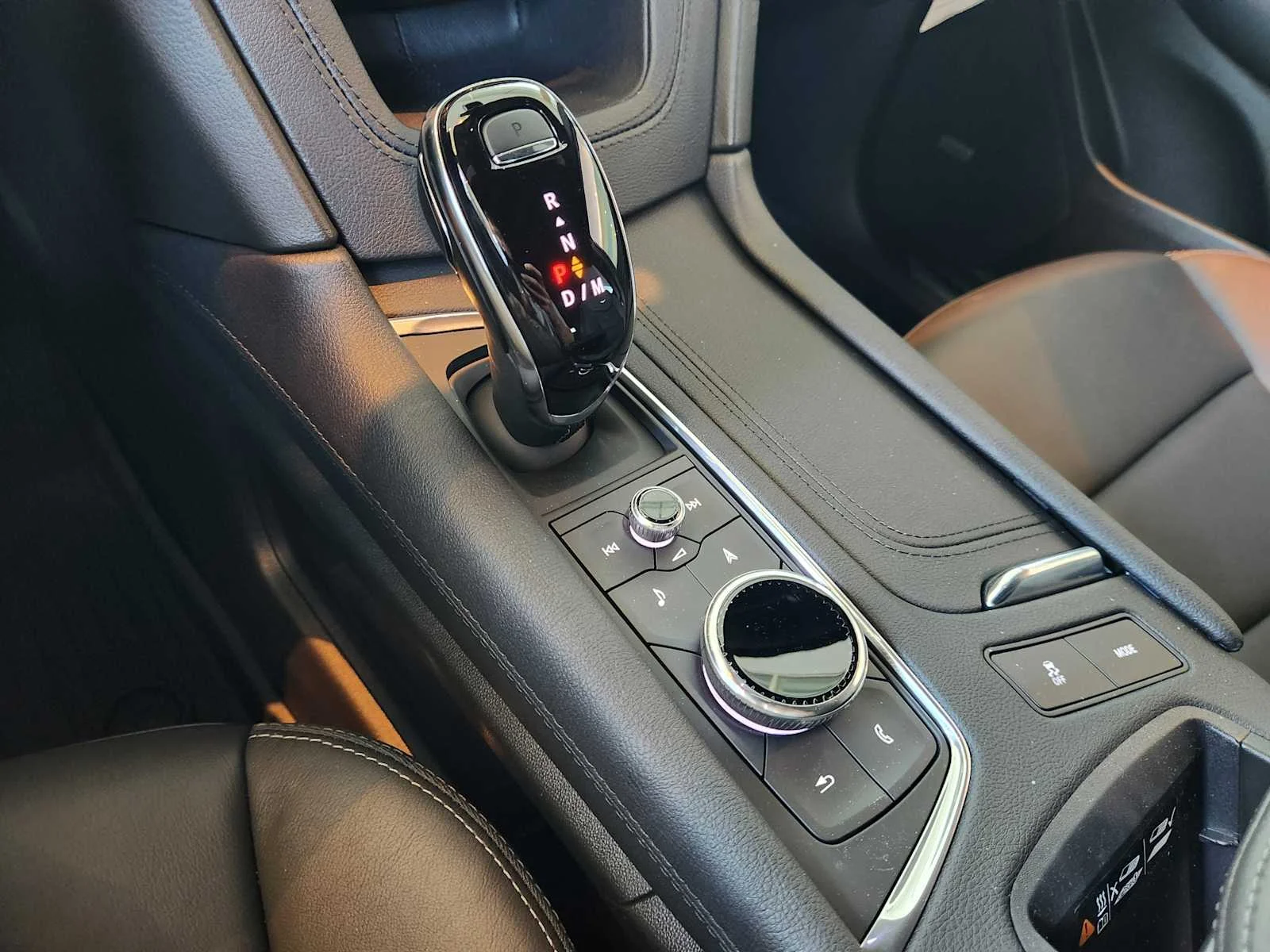 2026 Cadillac XT5 Sport - Photo 14