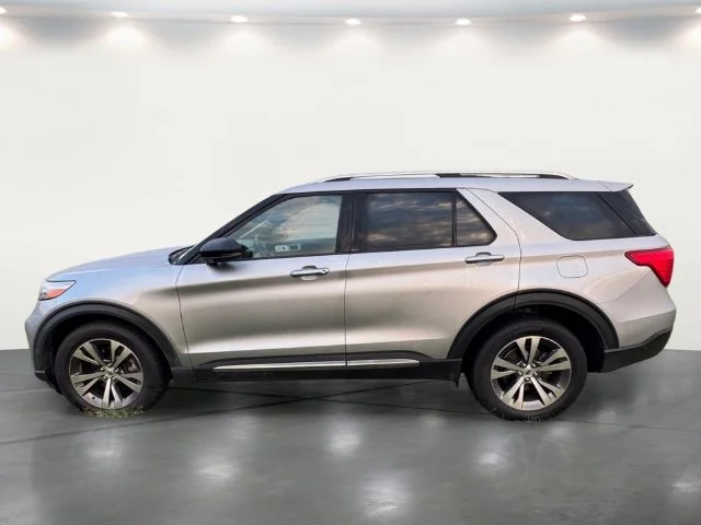 Used 2020 Silver Ford Platinum image 12