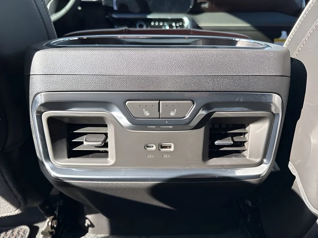 New 2026 Glacier White Tricoat GMC Denali Ultimate image 18