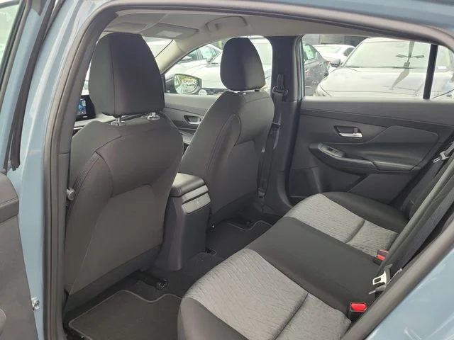 New 2027 Atlantic Gray Metallic Nissan SV image 9