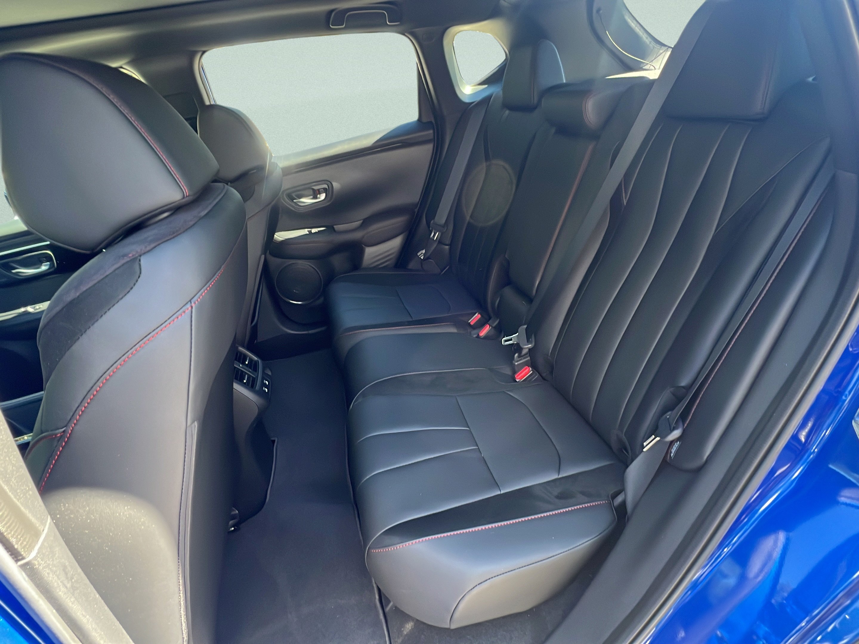Used 2025 Urban Gray Pearl Acura w/A-Spec Package image 10