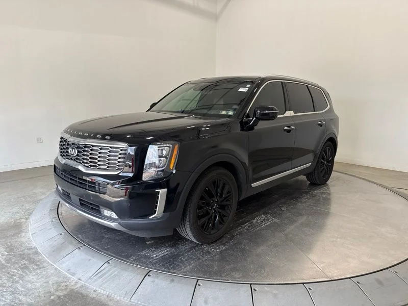 Used 2021 Black Kia SX image 3