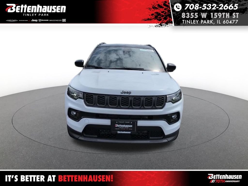 New 2026 Bright White Clear-Coat Exterior Paint Jeep Limited image 15