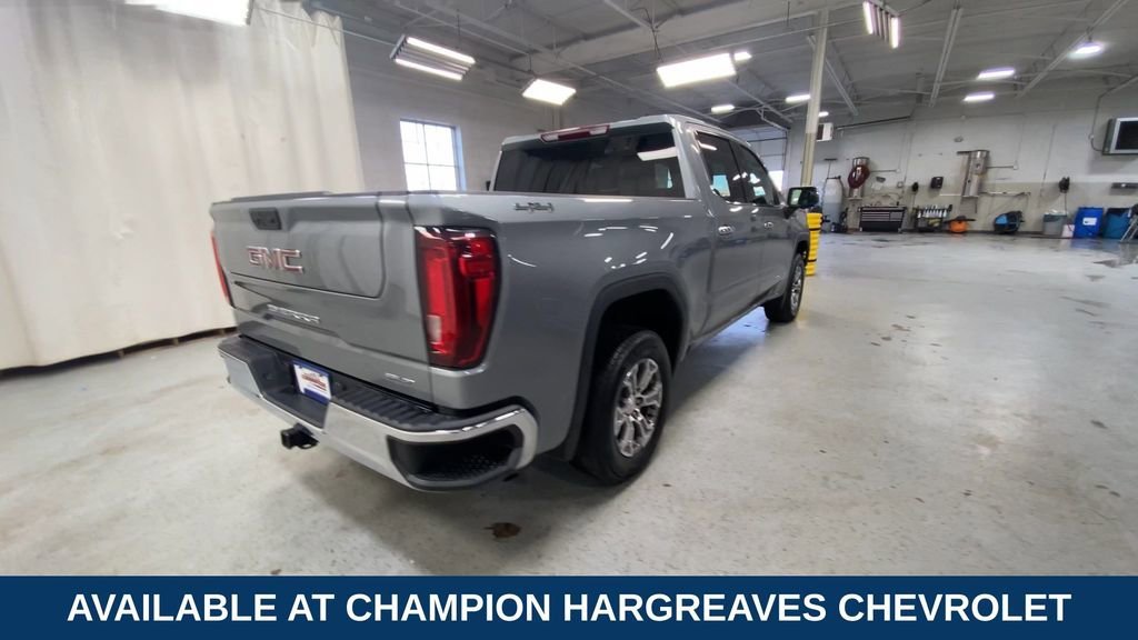 Certified Used 2025 Sterling Metallic GMC SLT image 10