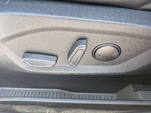Used 2020 White Ford SEL image 17