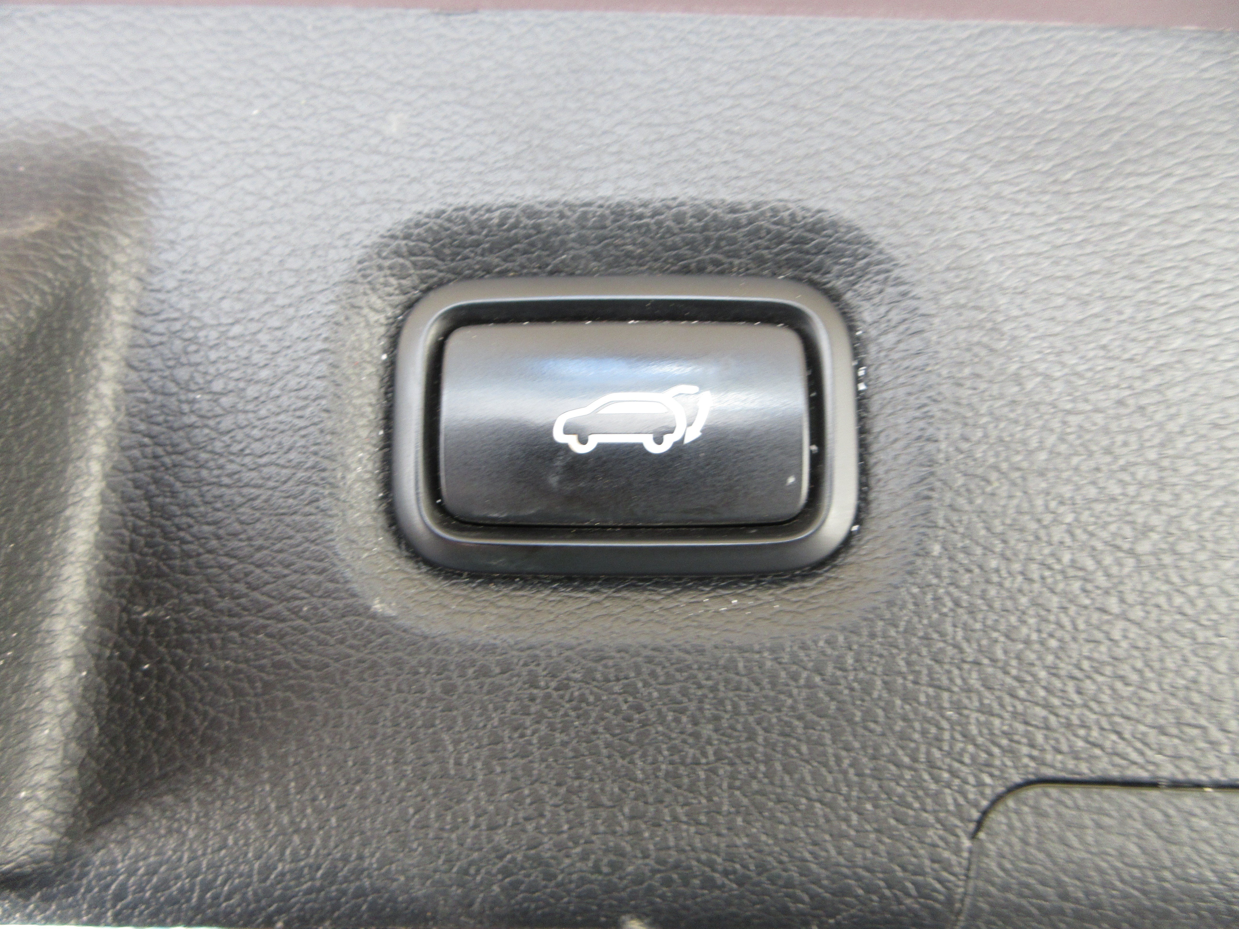Used 2019 Earthy Bronze Hyundai Limited image 56
