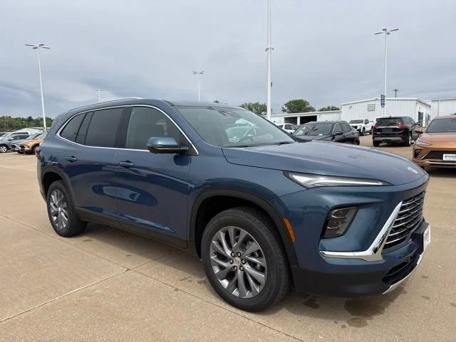 2026 Buick Enclave Preferred AWD's photo