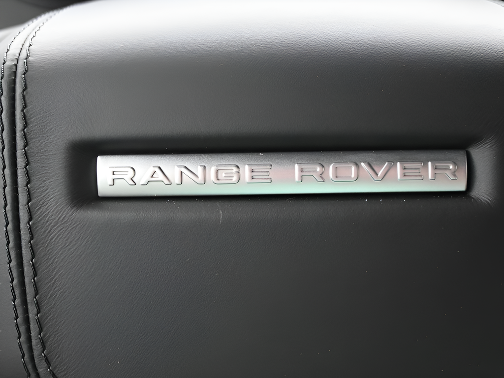 New 2026  Land Rover Dynamic SE image 20