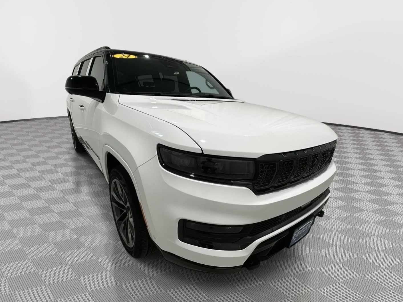 Used 2024 White Jeep Series II image 6