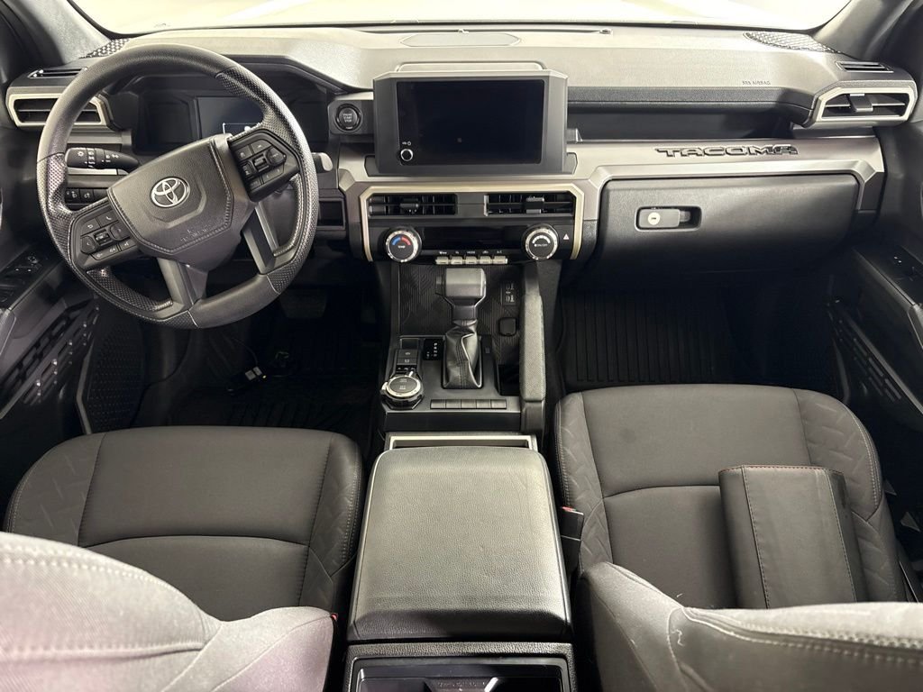 Used 2025 White Toyota SR5 image 15