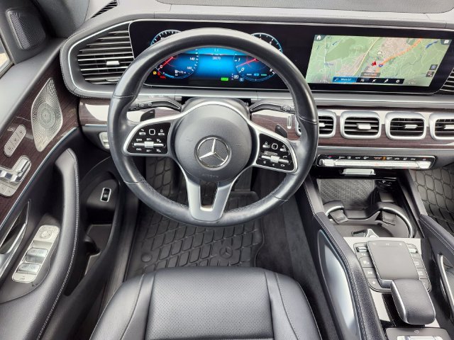 Certified Used 2023  Mercedes-Benz GLS 450 image 14