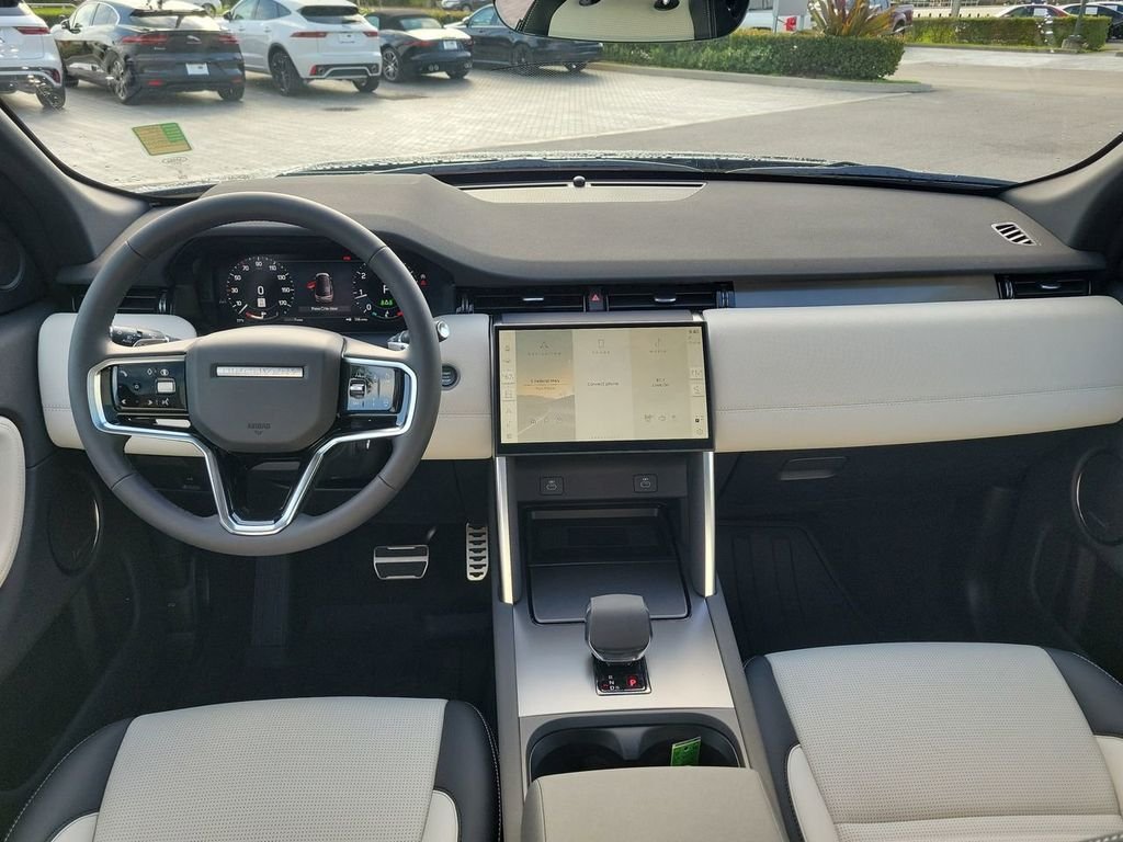 2025 Land Rover Discovery Sport Dynamic SE - Photo 18