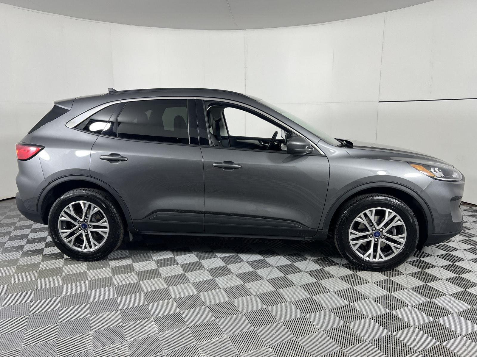 Used 2022 Carbonized Gray Ford SEL image 12